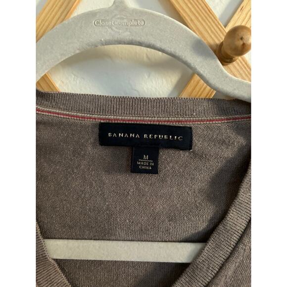 Banana Republic Sweater Men's Medium Silk Cashmere Blend Brown V Neck Pullover - Picture 3 of 8